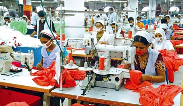 ৫ দিনে পোশাকশিল্পে ক্ষতি ৮ হাজার কোটি টাকা