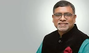 সাবেক স্বাস্থ্যমন্ত্রী জাহিদ মালেকসহ ১৪ জনের দেশত্যাগে নিষেধাজ্ঞা