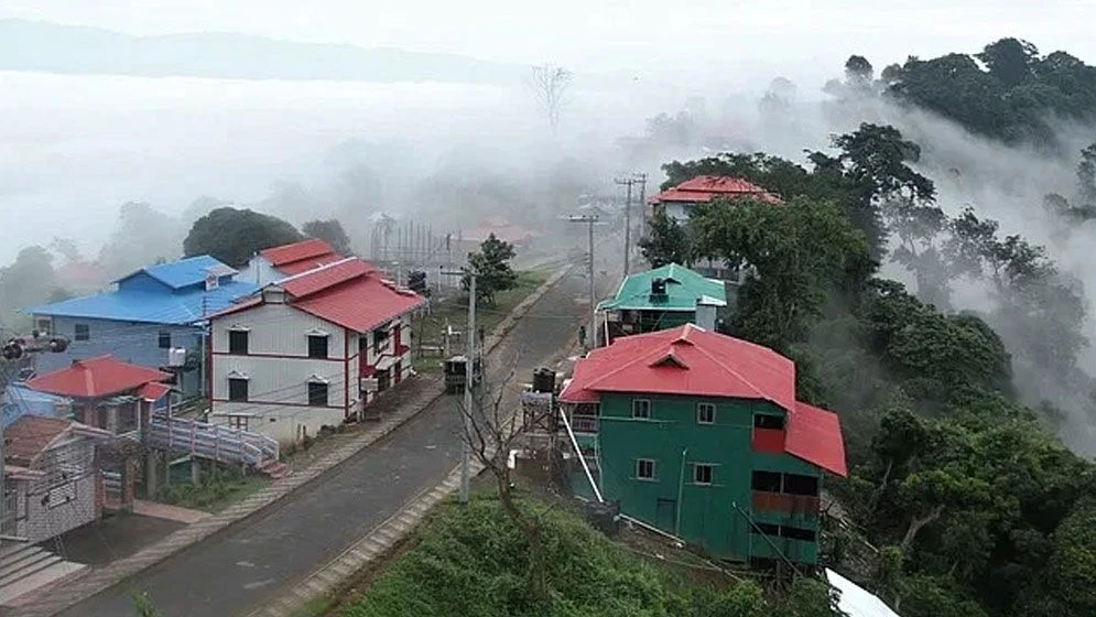 অশান্ত পাহাড়ে ‘নেই’ পর্যটক, ব্যবসায়ীদের কপালে ভাঁজ