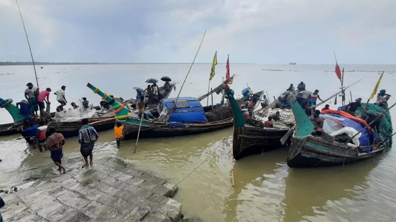 ইলিশের আকাল, দুঃশ্চিন্তায় মেঘনা-তেতুঁলিয়ার জেলেরা