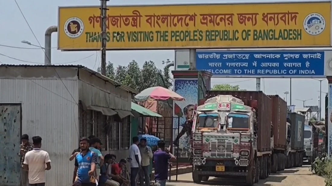 বেনাপোল-পেট্রাপোল সীমান্ত দিয়ে আমদানি-রফতানি ও যাত্রী পারাপার স্বাভাবিক