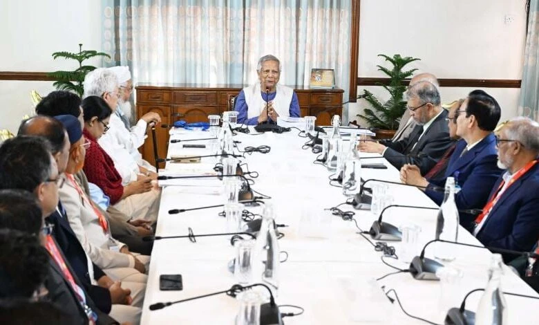 সংস্কার কমিশনের সুপারিশ গ্রহণ করতে দেশবাসীর প্রতি প্রধান উপদেষ্টার আহ্বান