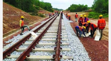 রেলের রুটে ‘পরিবর্তন আসবে বলেছেন :উপদেষ্টা