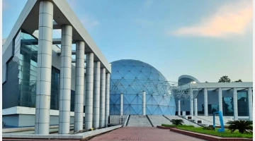 নভোথিয়েটার থেকে বাদ বঙ্গবন্ধুর নাম